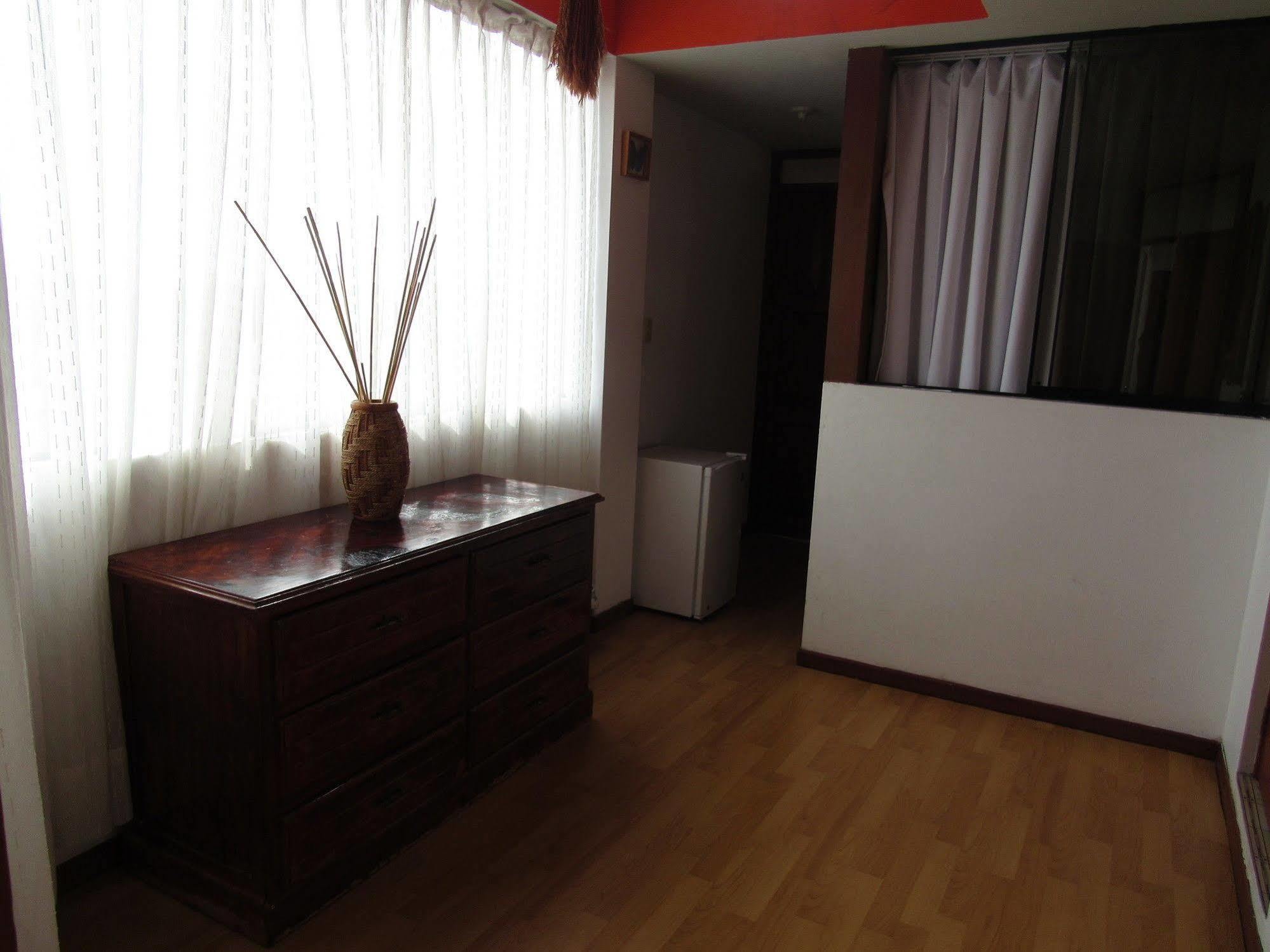 Bed and breakfast Limper - Airport 2*