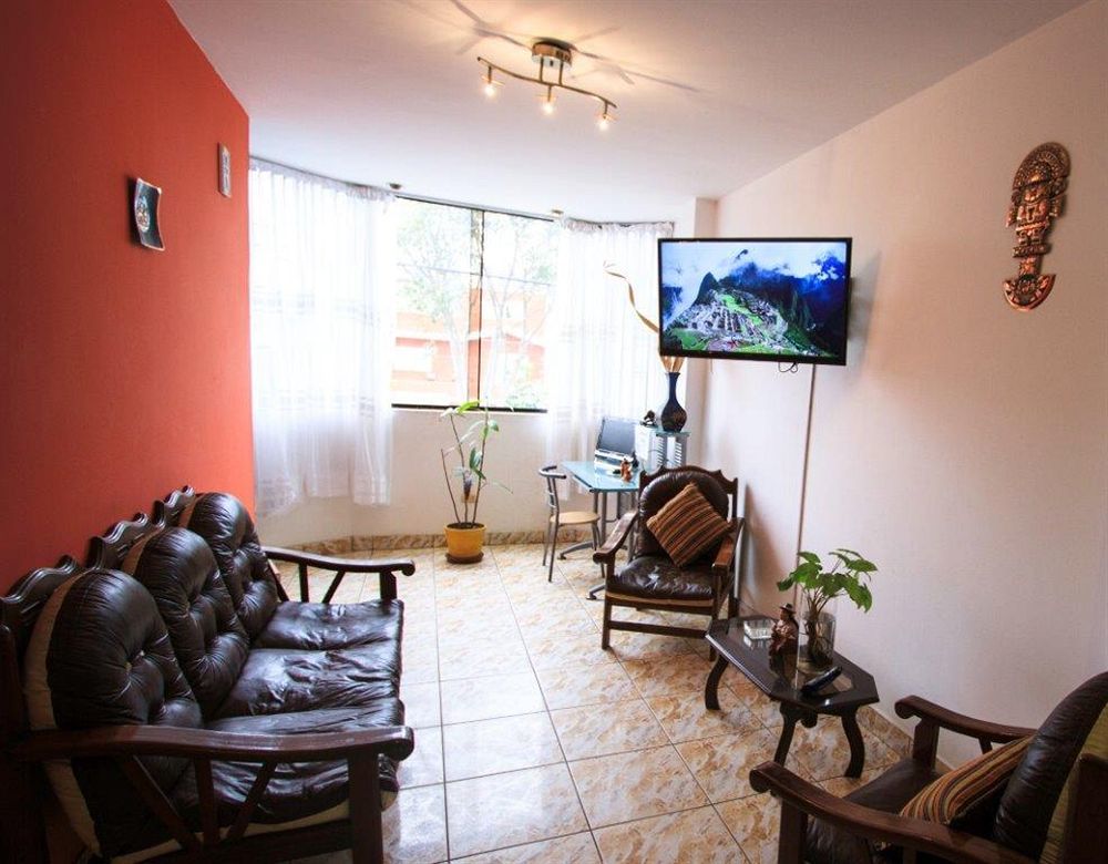Limper - Airport Bed and breakfast Callao